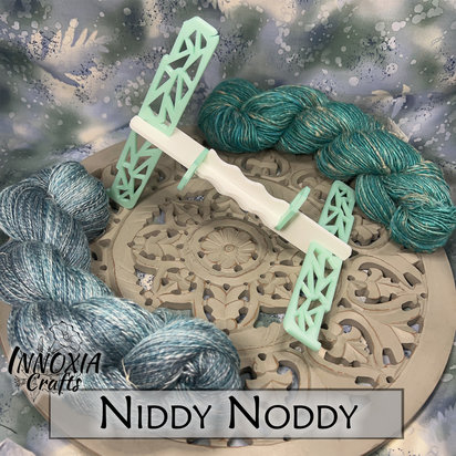 [In-Stock] Niddy Noddy